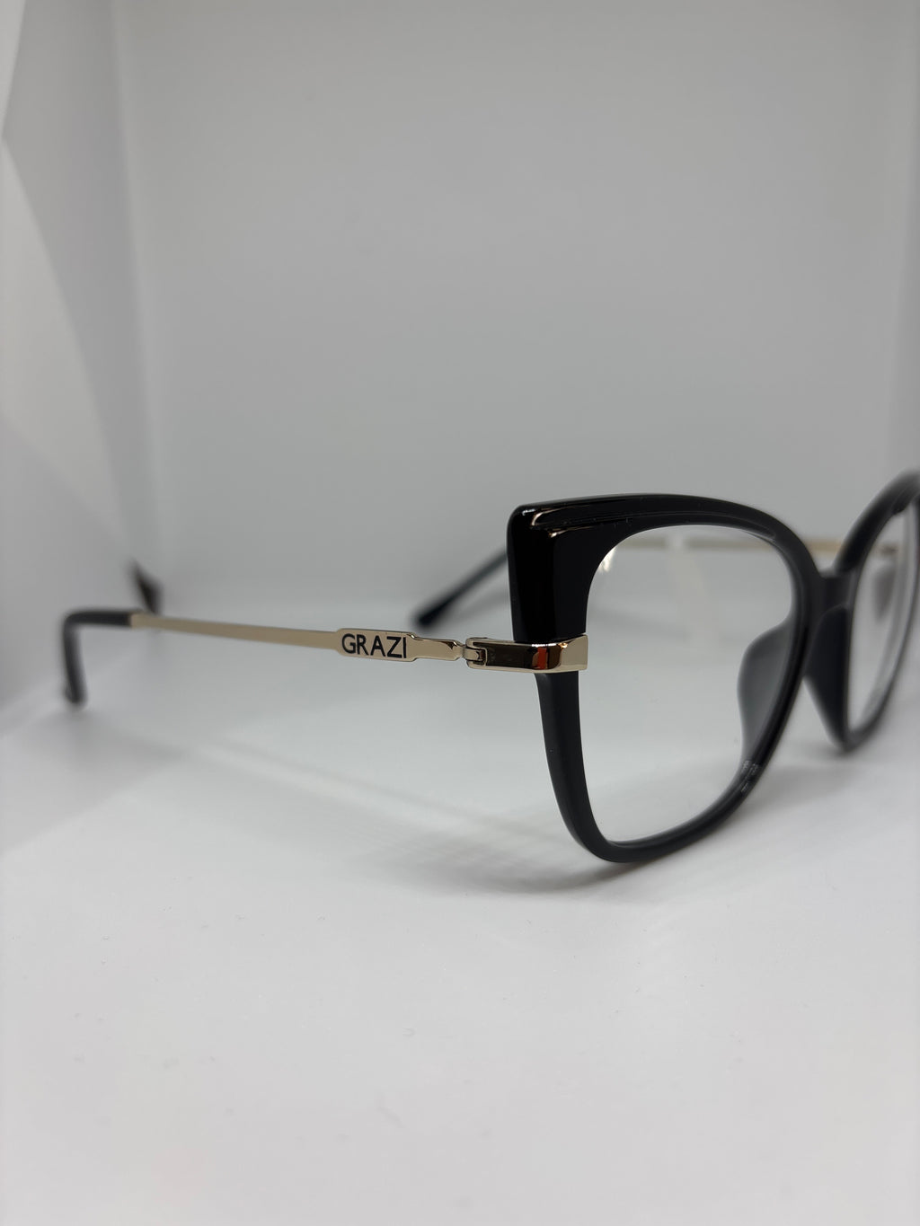 Armação Feminina Grazi Acetato GZ3115 L330