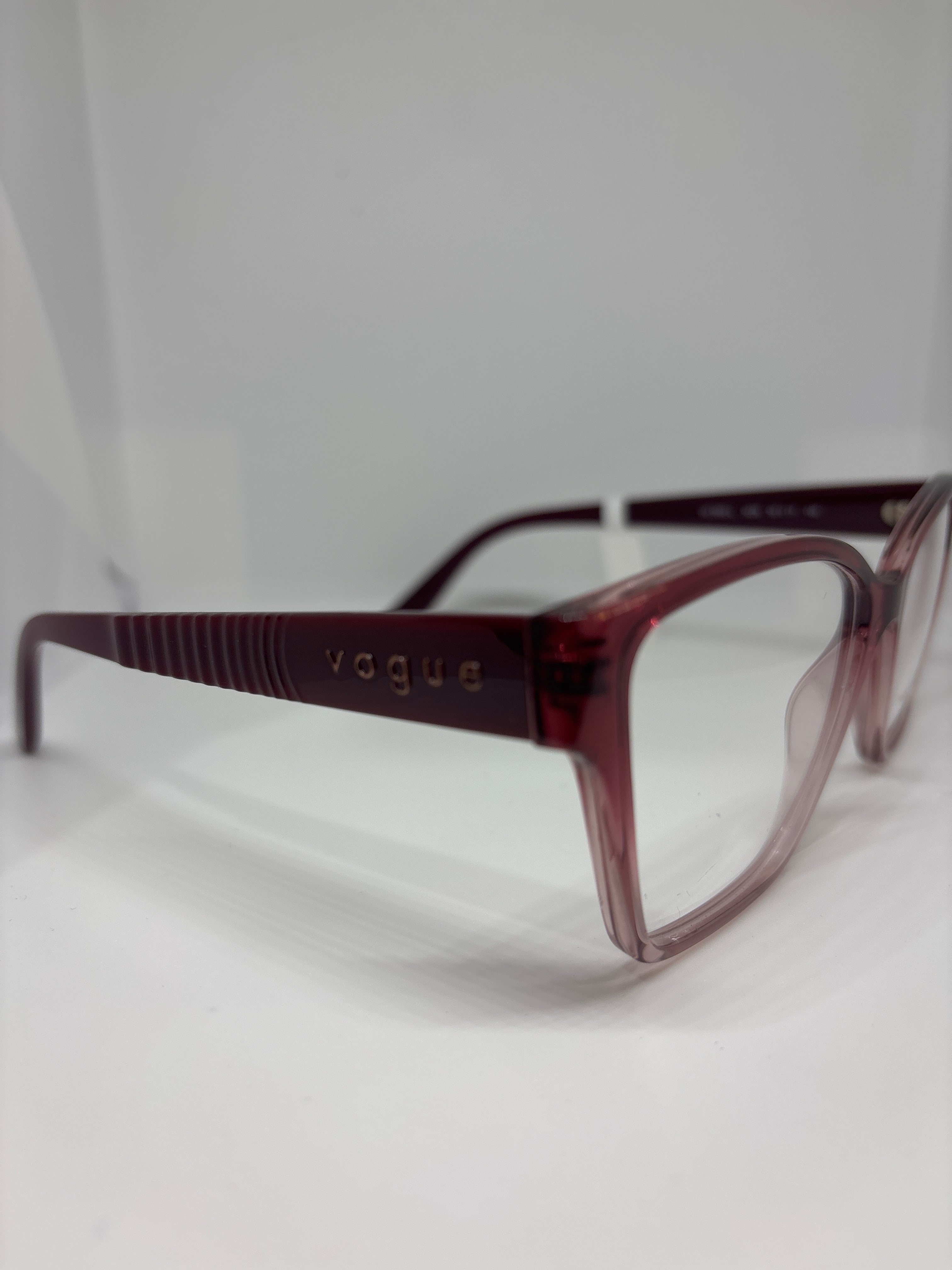 Armação Feminina Vogue Acetato VO5652L VO3239