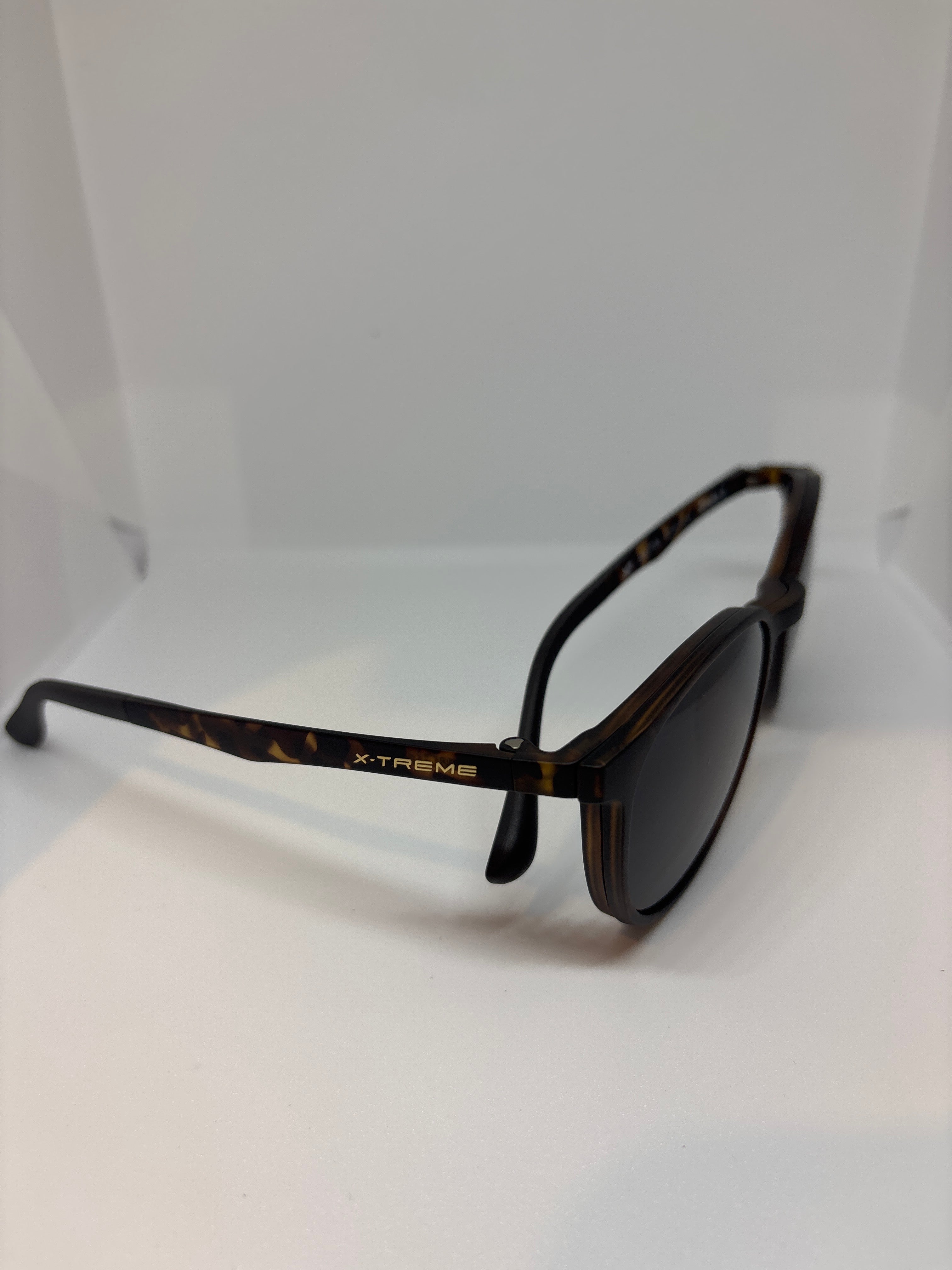 Armação Unissex Xtreme Acetato Clipon Cirele l MA0772A C2