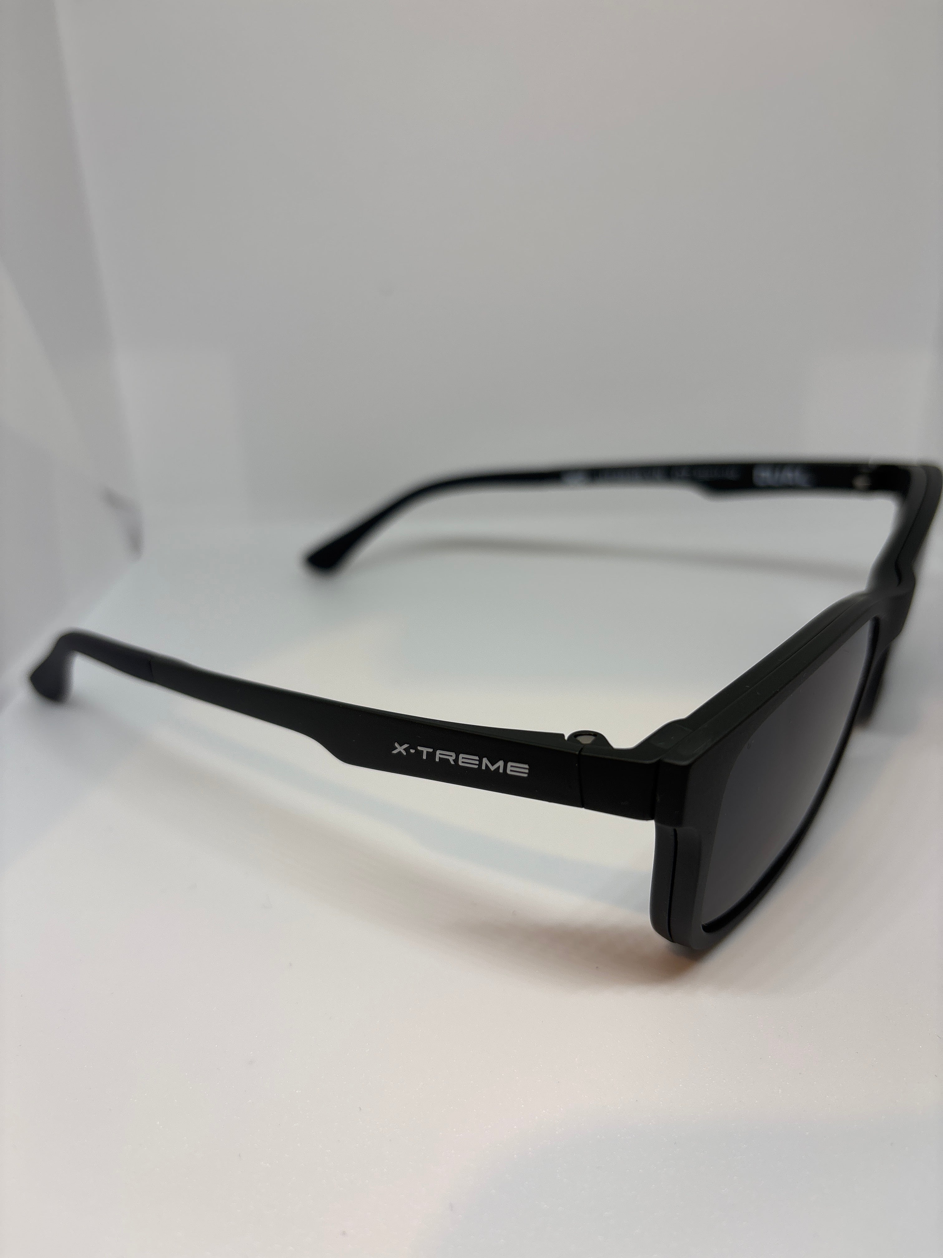 Armação Masculina Xtreme Acetato Clipon Dual UT2646 C7