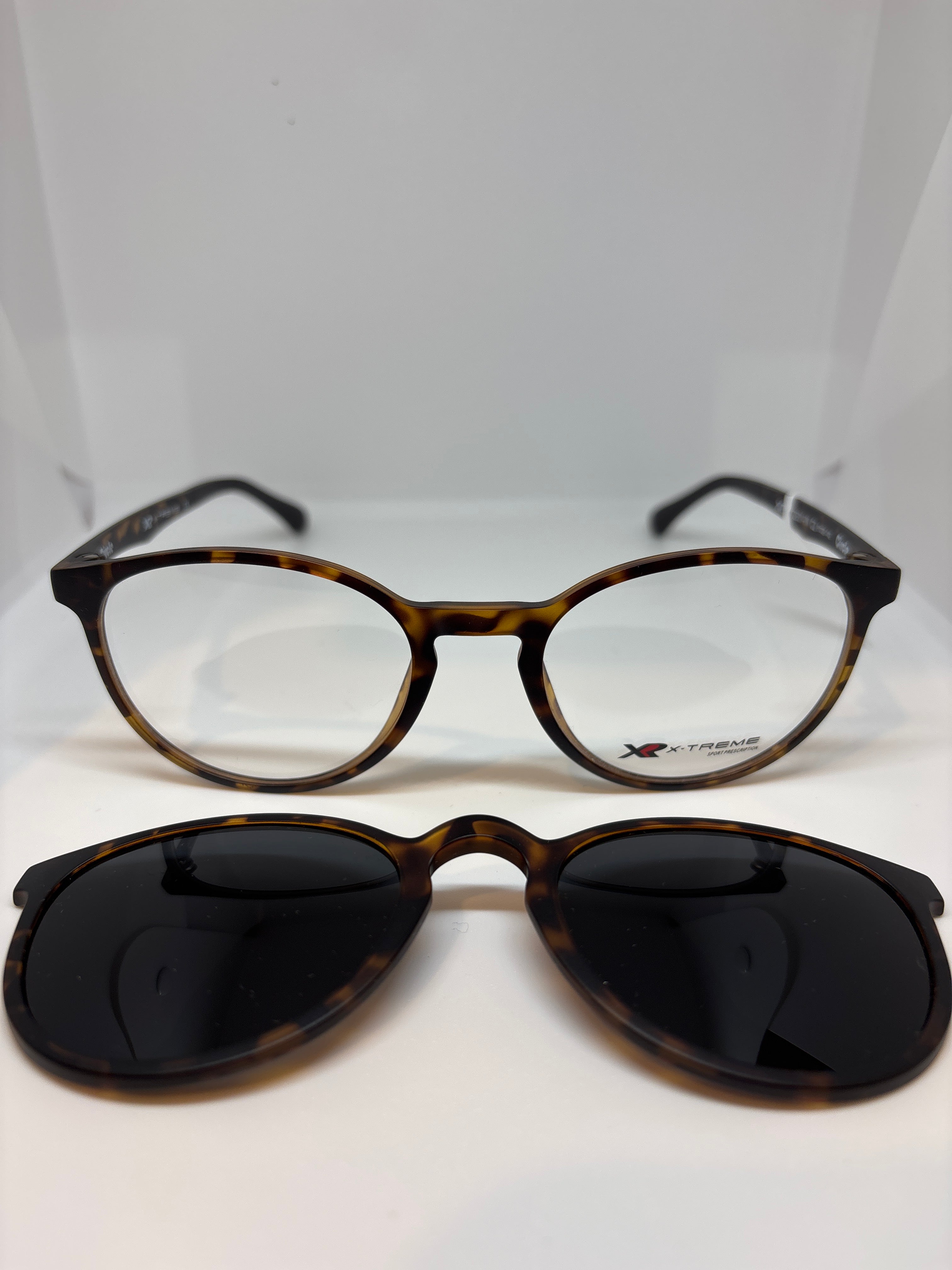 Armação Unissex Xtreme Acetato clipon UT2631 C2