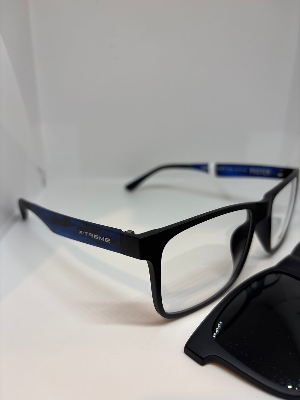 Armação Masculina Xtreme  Acetato clipon MA0002B C24