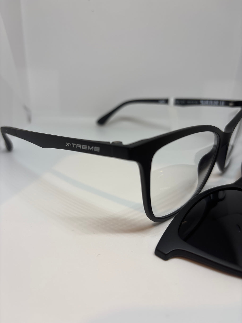 Armação Feminina Xtreme Acetato clipon MA0810A C1