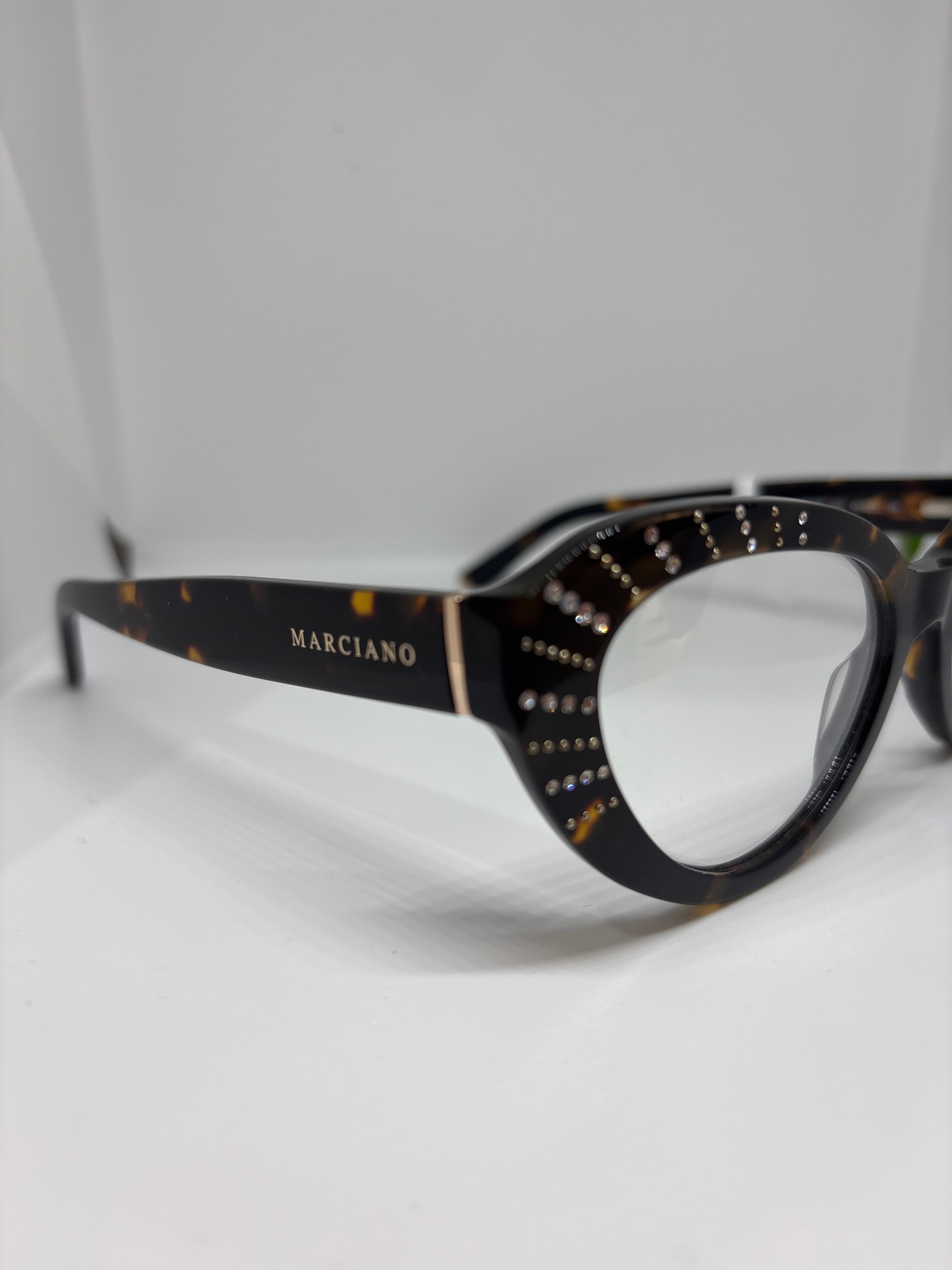 Armação Feminina Guess Marciano Acetato GM50035 GM052