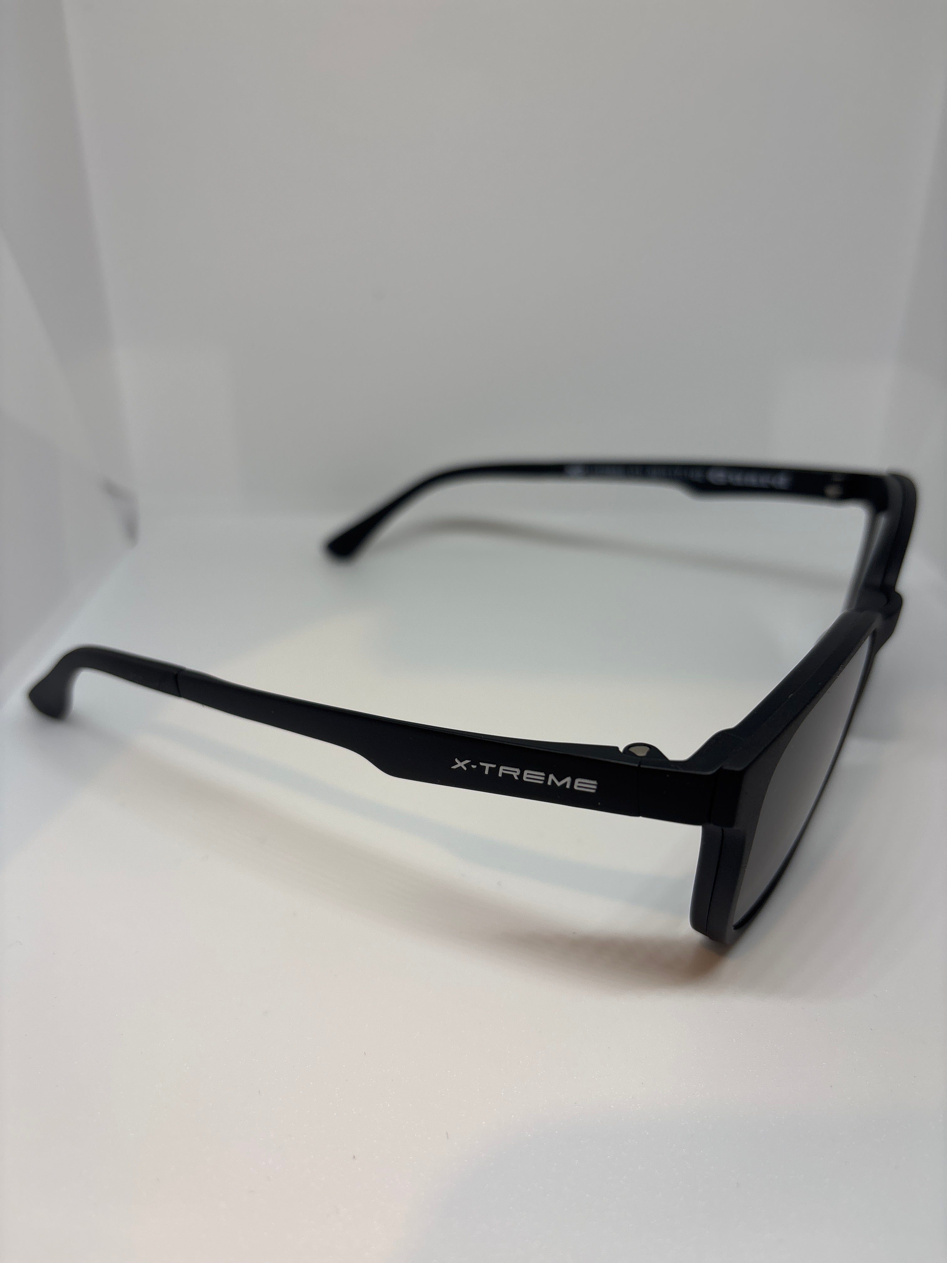 Armação Masculina Xtreme Acetato clipon Guard UT2644 C1