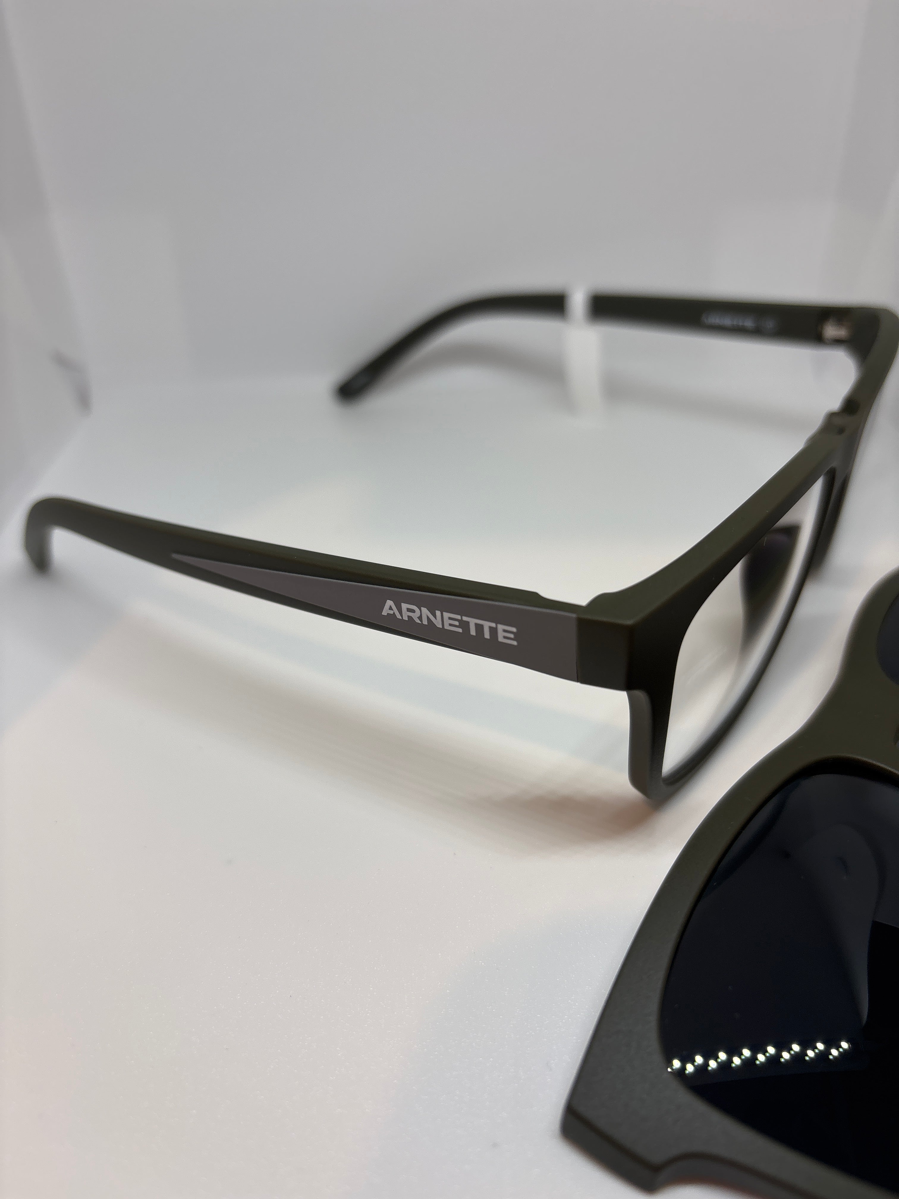 Armação Masculina Arnette Acetato clipon AN4347U 2854/1W