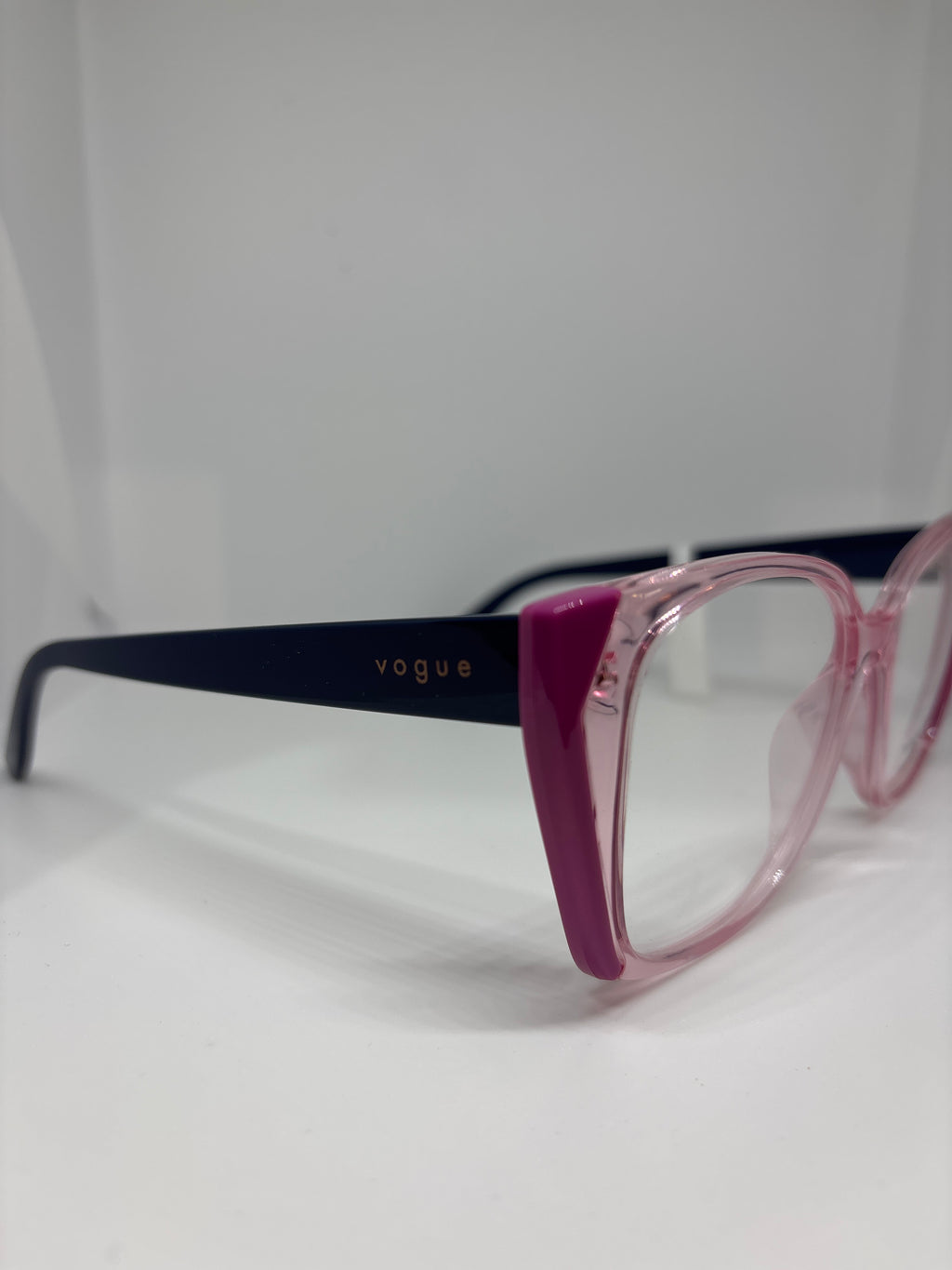 Armação Feminina Vogue Acetato VO5577L VO3155