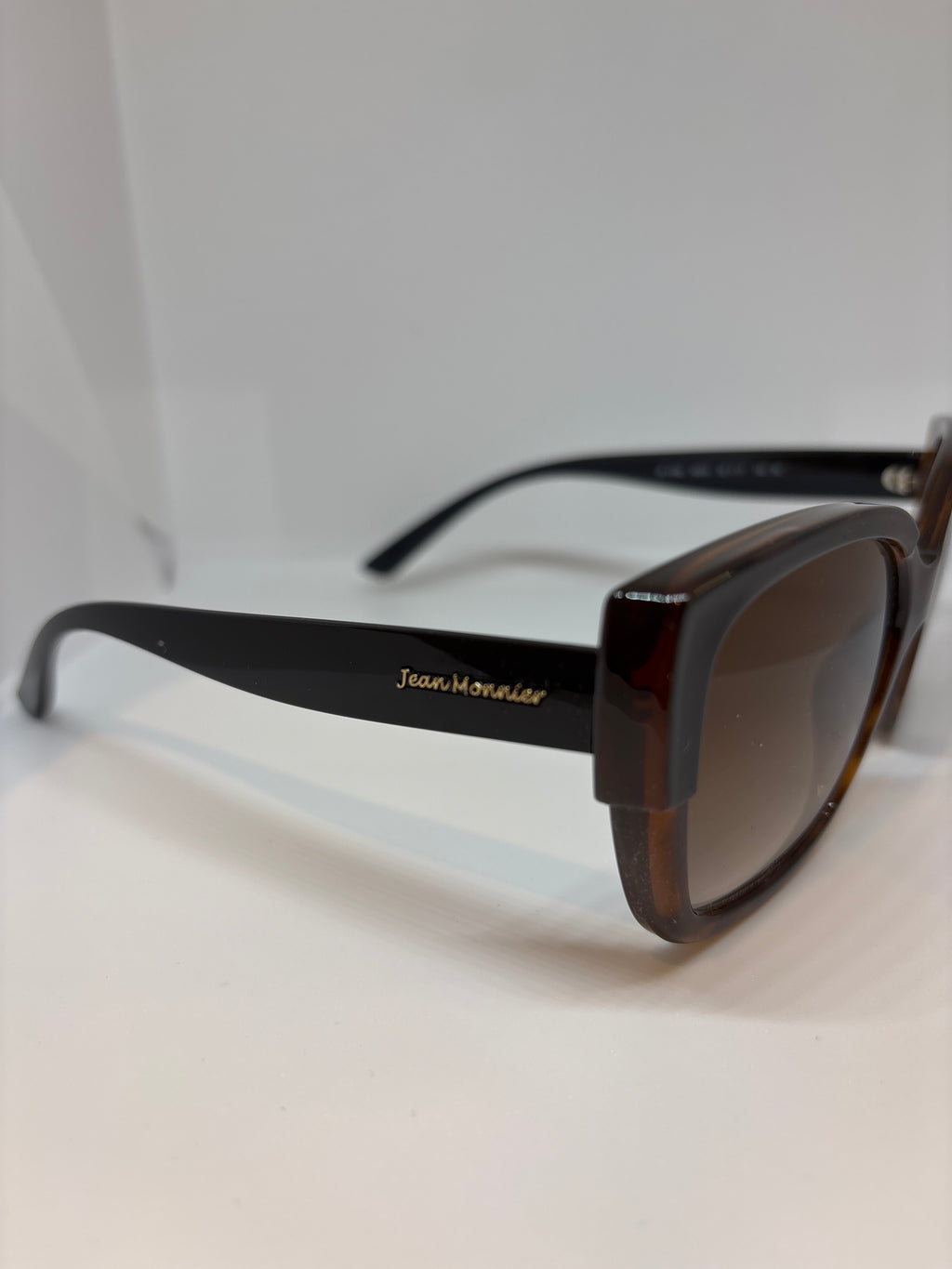 Óculos de sol Feminino Jean Monier Acetato J84168 M243